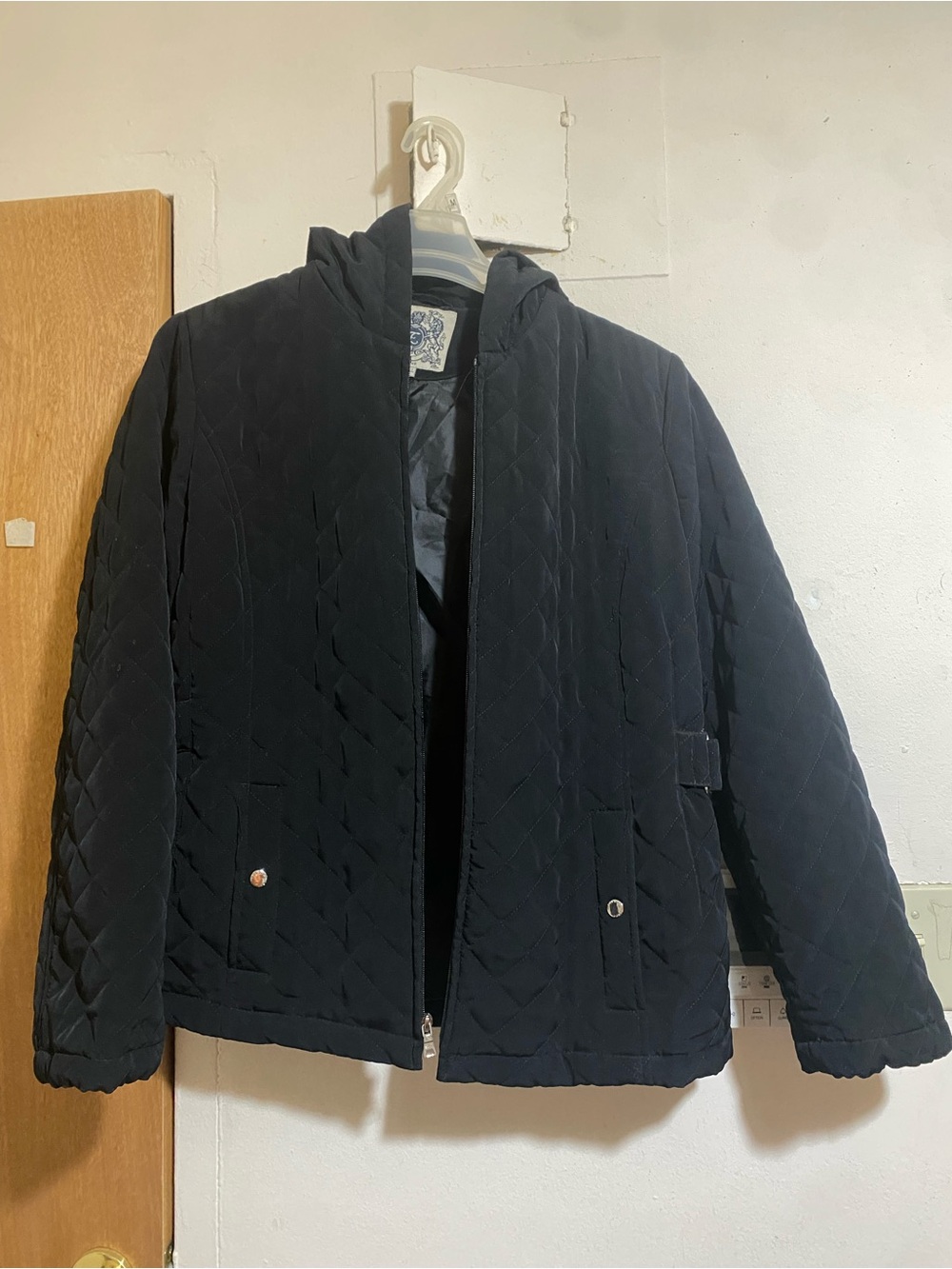 Women Hooded Jacket - Black Open to Offers!